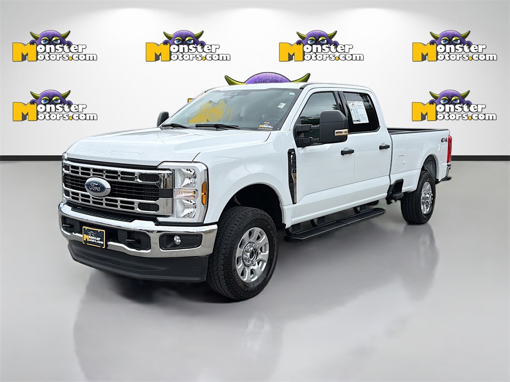 2024 Ford F-350 Super Duty XLT Crew Cab 4WD