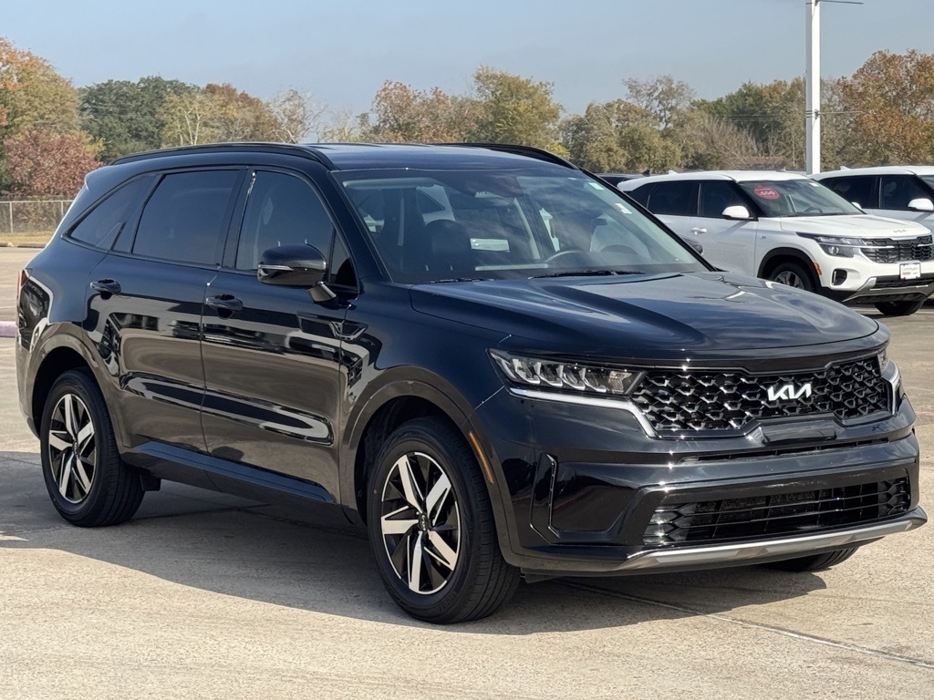 2022 Kia Sorento S - 9