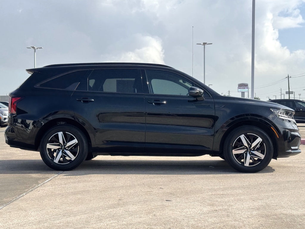 2022 Kia Sorento S - 10