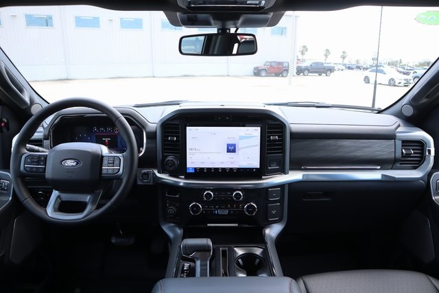 2025 Ford F-150 Lariat - 9