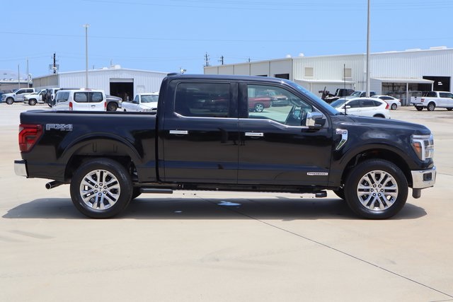 2025 Ford F-150 Lariat - 3