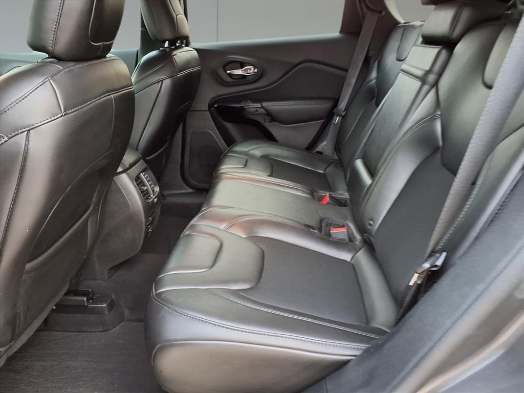 2019 Jeep Cherokee Altitude Gray at Bayshore Chrysler Jeep Dodge Ram