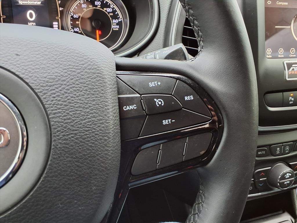 2019 Jeep Cherokee Altitude Gray at Bayshore Chrysler Jeep Dodge Ram