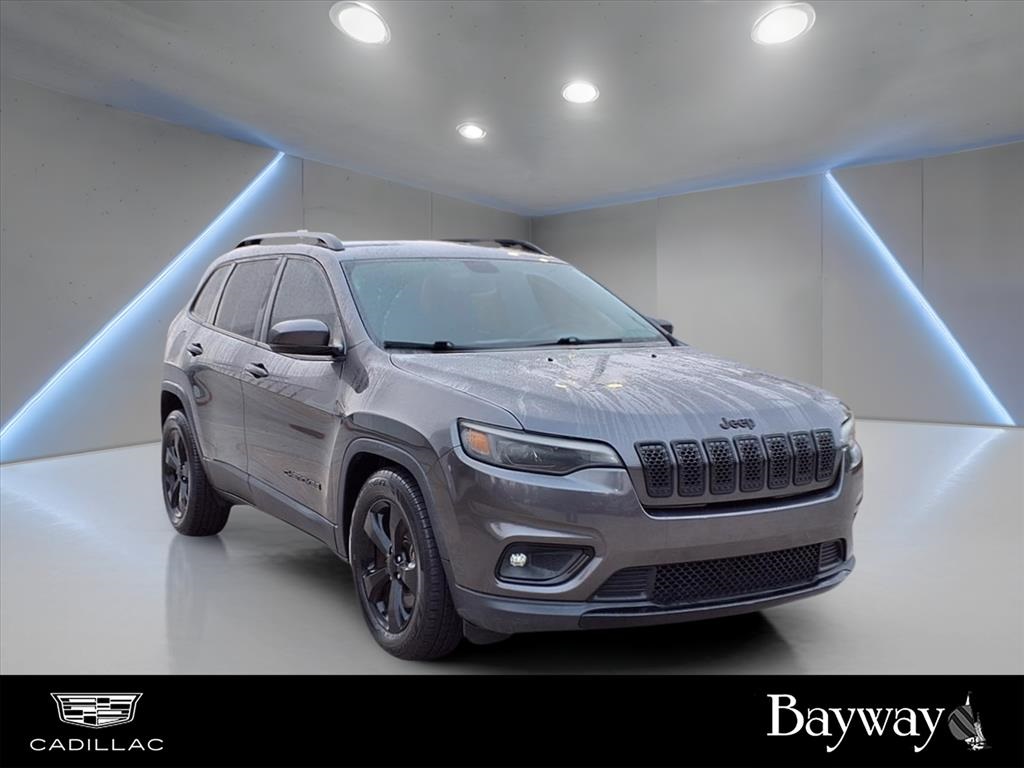 2019 Jeep Cherokee Altitude Gray at Bayshore Chrysler Jeep Dodge Ram