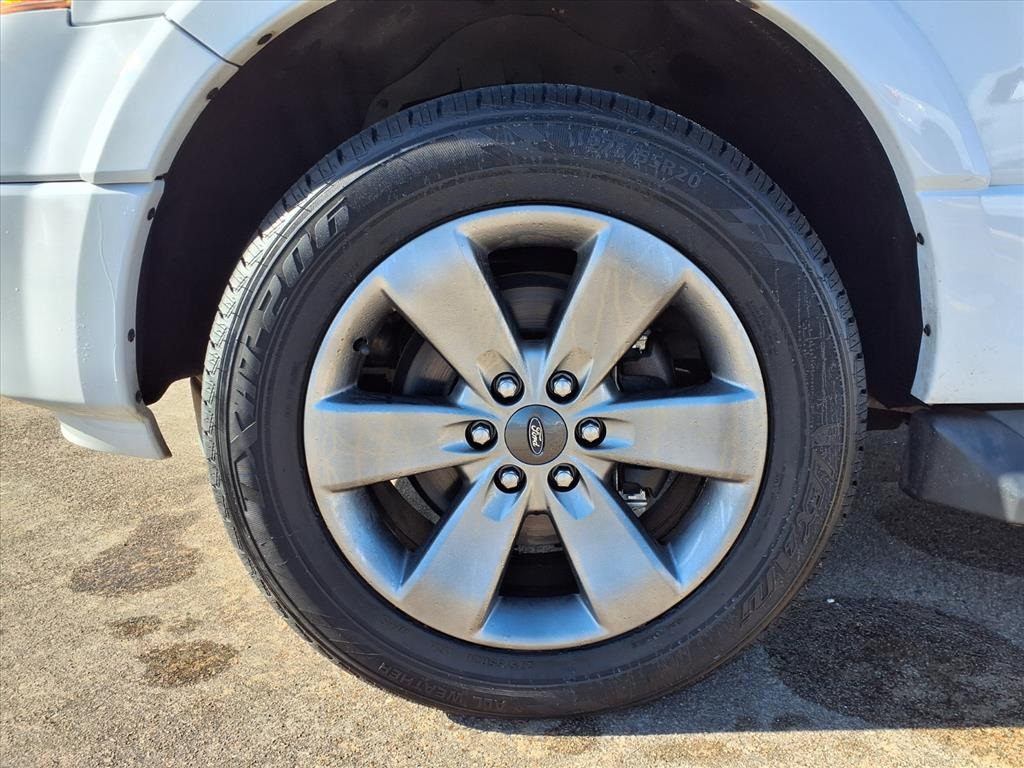 2017 Ford Expedition EL XLT White at Emmons Autoplex