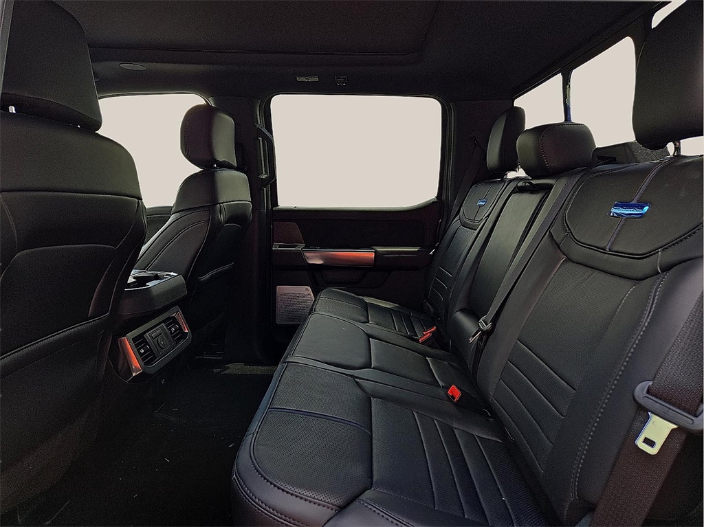 New 2025 Ford F-250SD For Sale in Farmington, AR