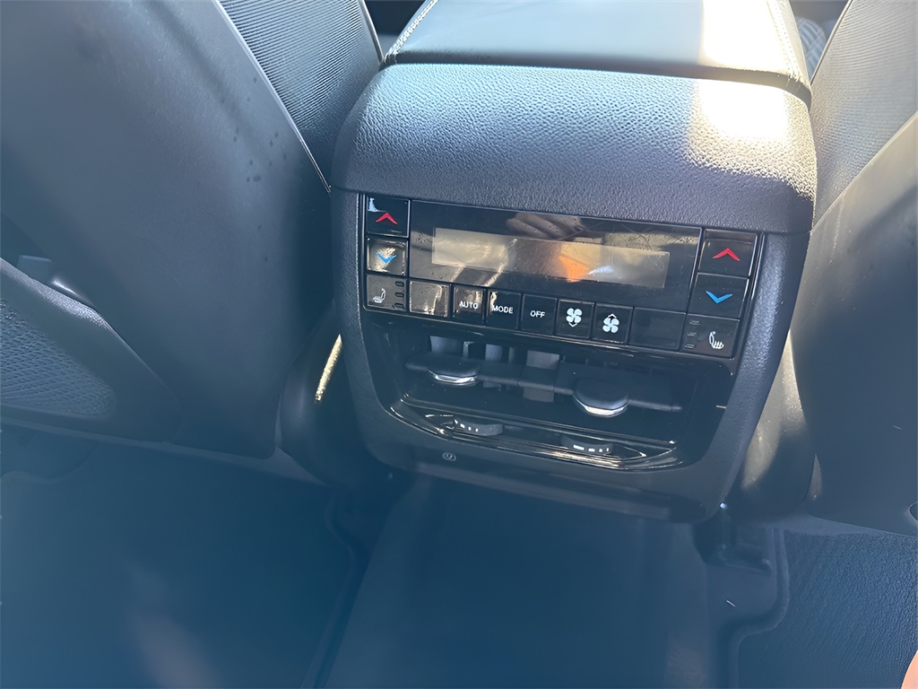 2024 Jeep Grand Cherokee L