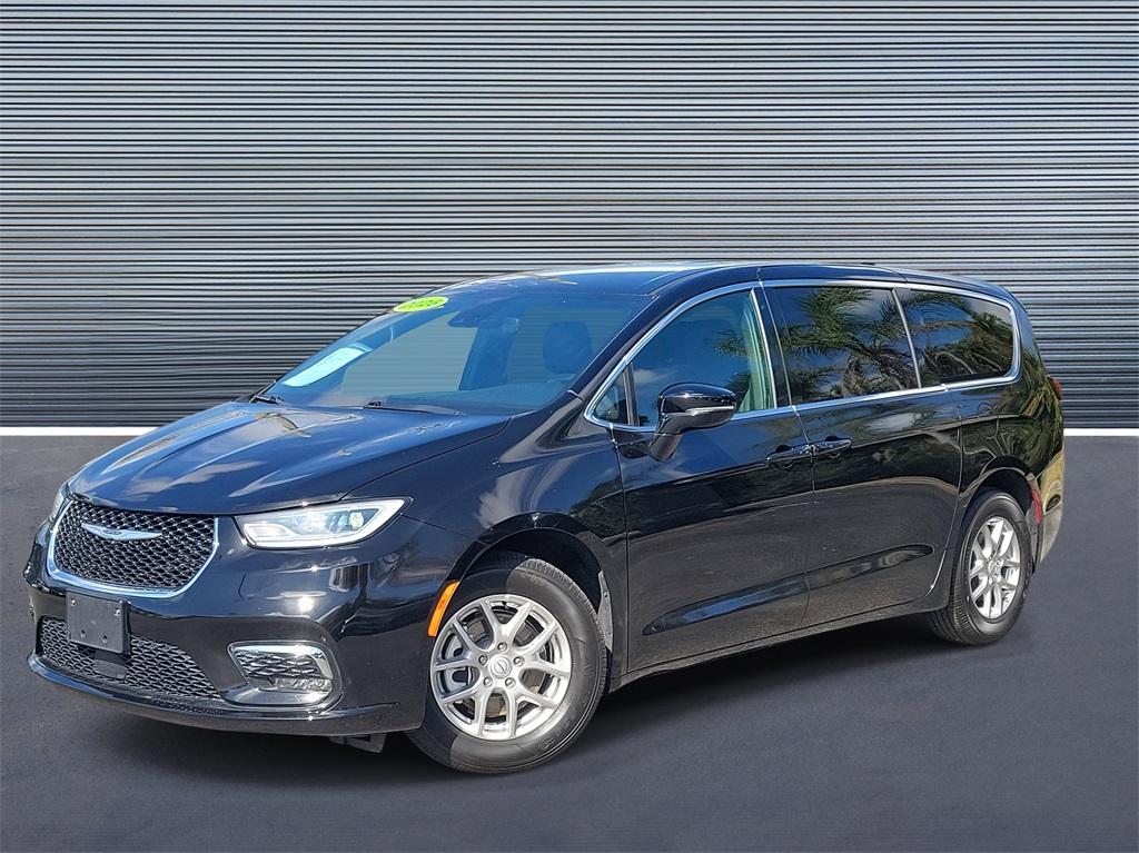 2026 Chrysler Pacifica Select FWD