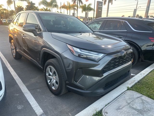 2023 Toyota RAV4 LE FWD