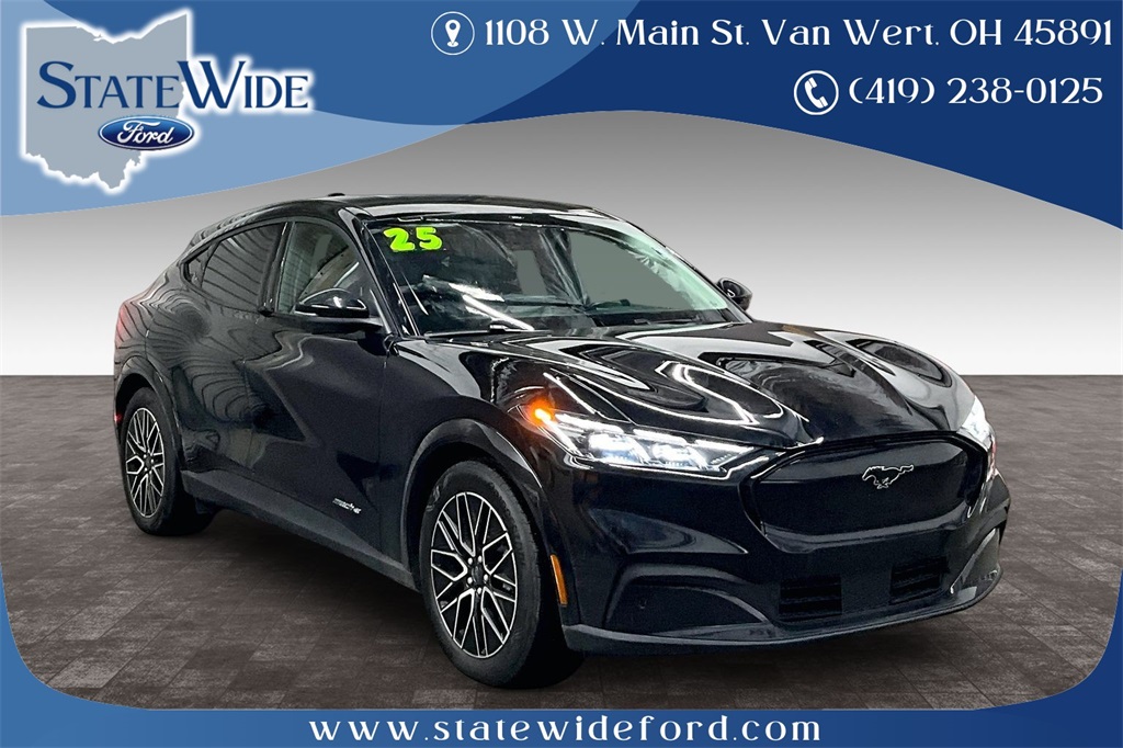 2025 Ford Mustang Mach-E Premium RWD