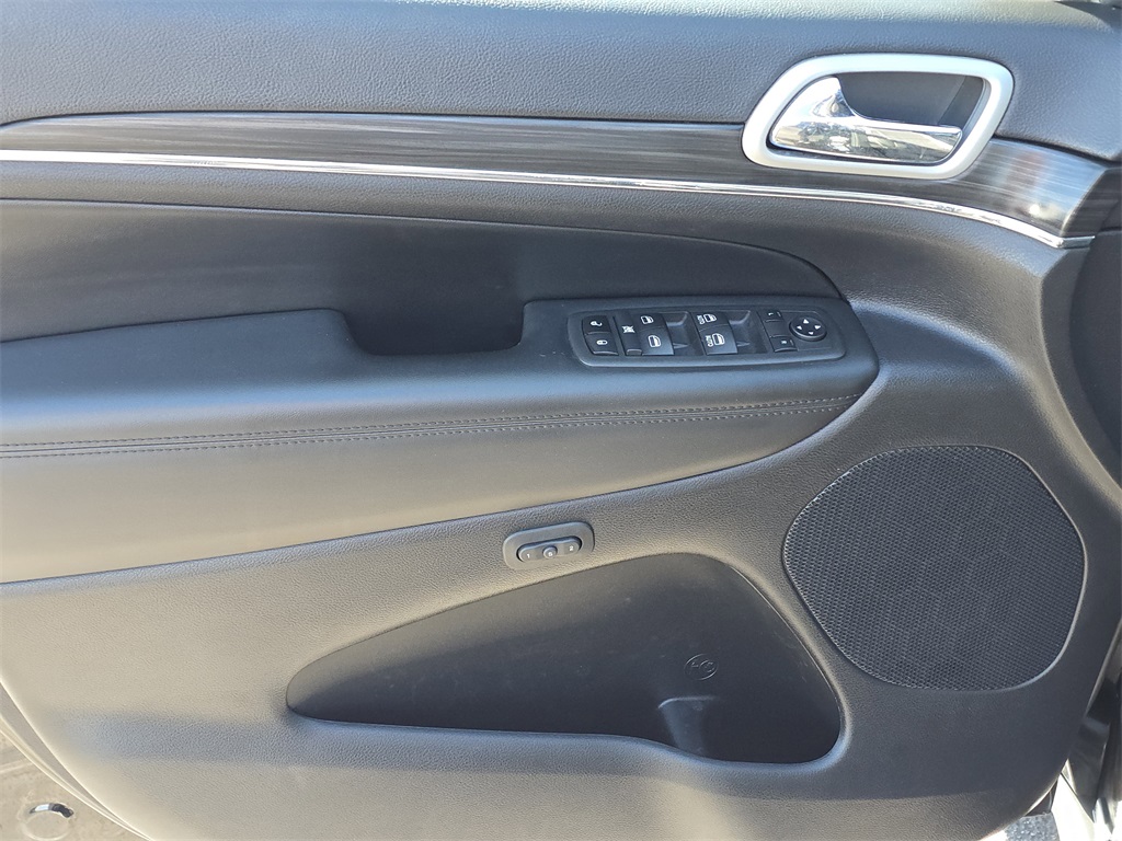 2022 Jeep Grand Cherokee WK Limited Black at Bayway Cadillac of The Woodlands