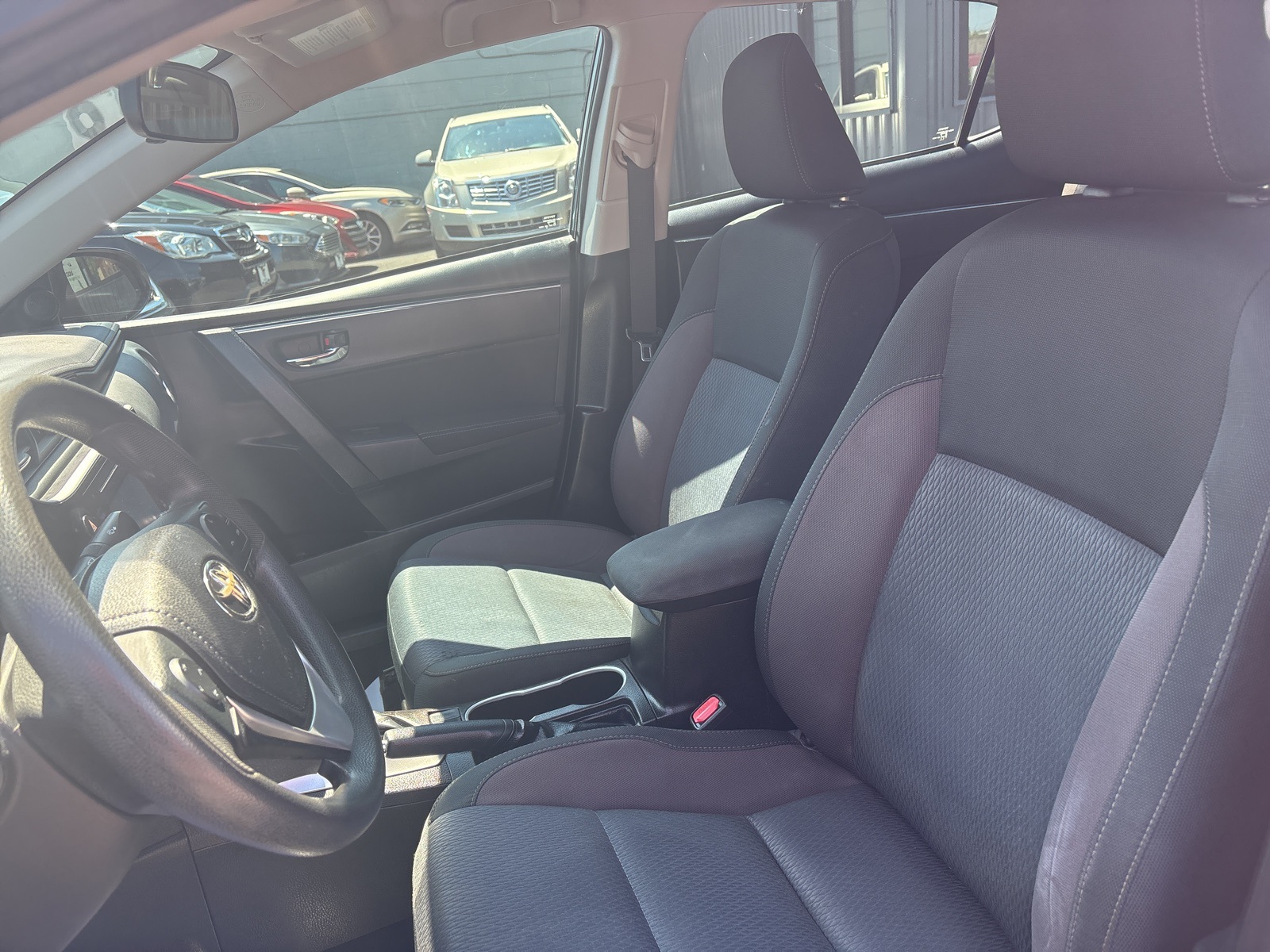 2019 Toyota Corolla L photo 12