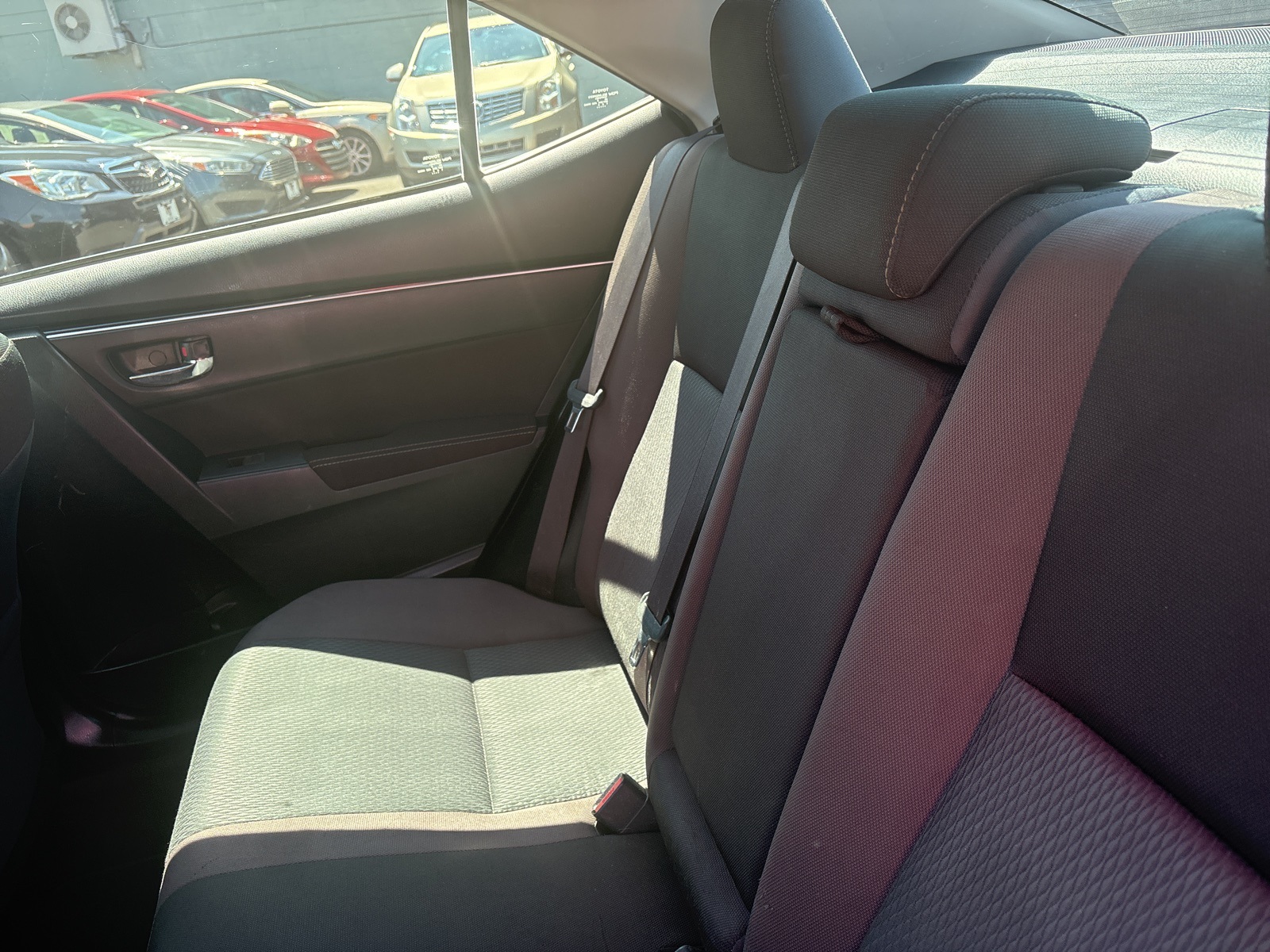 2019 Toyota Corolla L photo 14