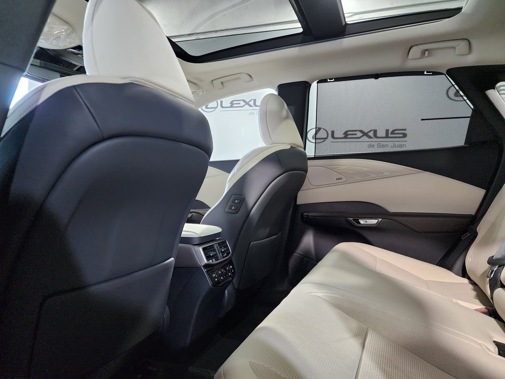 Thumbnail: 2025 Lexus RX - 26