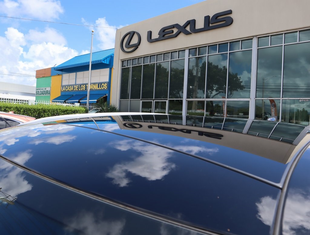 Thumbnail: 2025 Lexus RX - 14