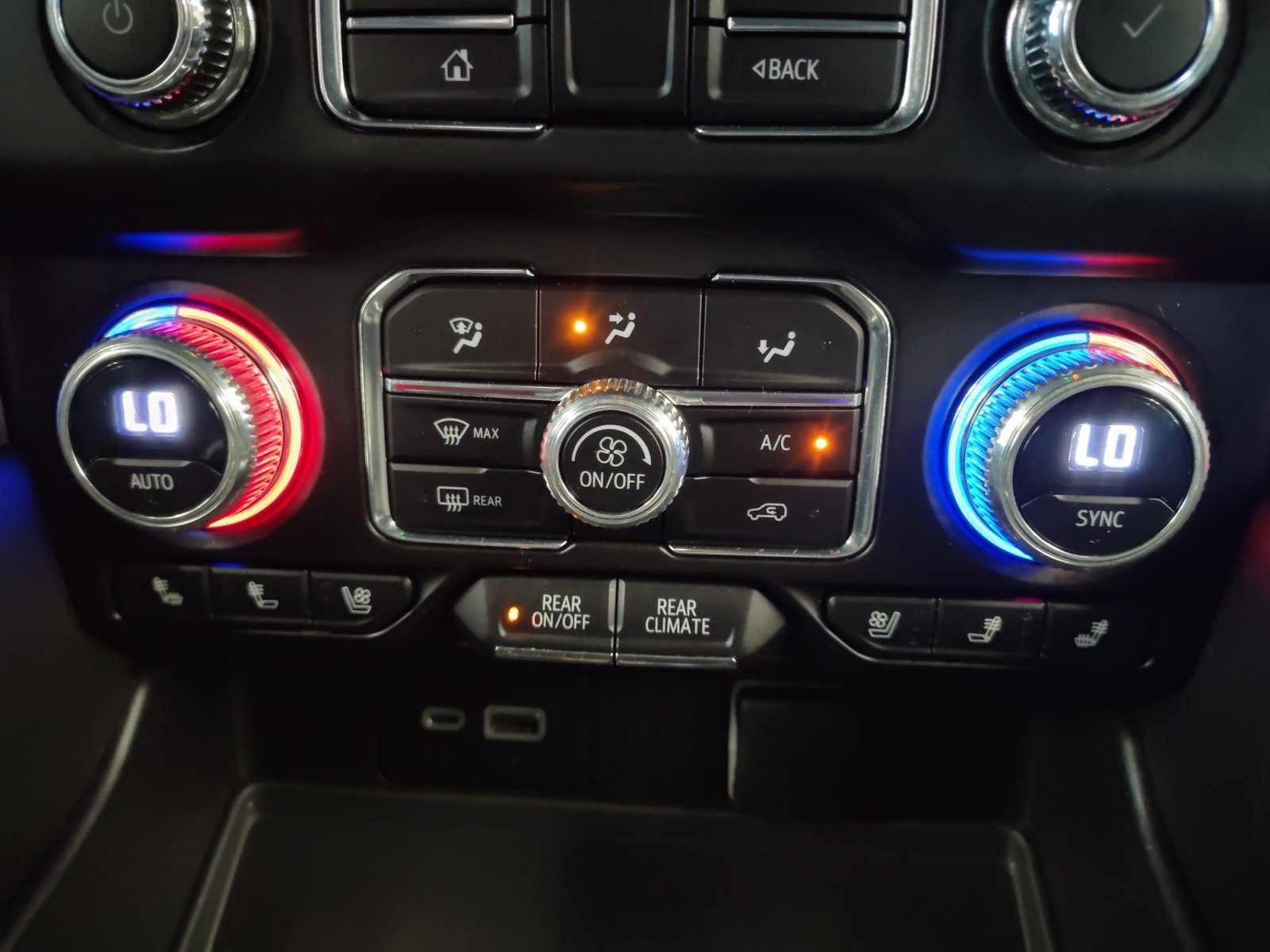 Used Car 2023 Gmc Yukon  Slt For Sale Under $50,000 In San Antonio, Texas