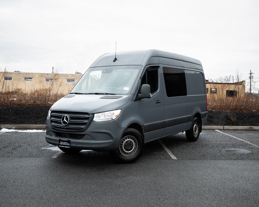 2021 Mercedes-Benz Sprinter 2500 144 V6 Crew Van RWD