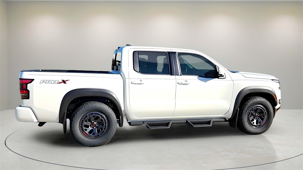 2026 Nissan Frontier