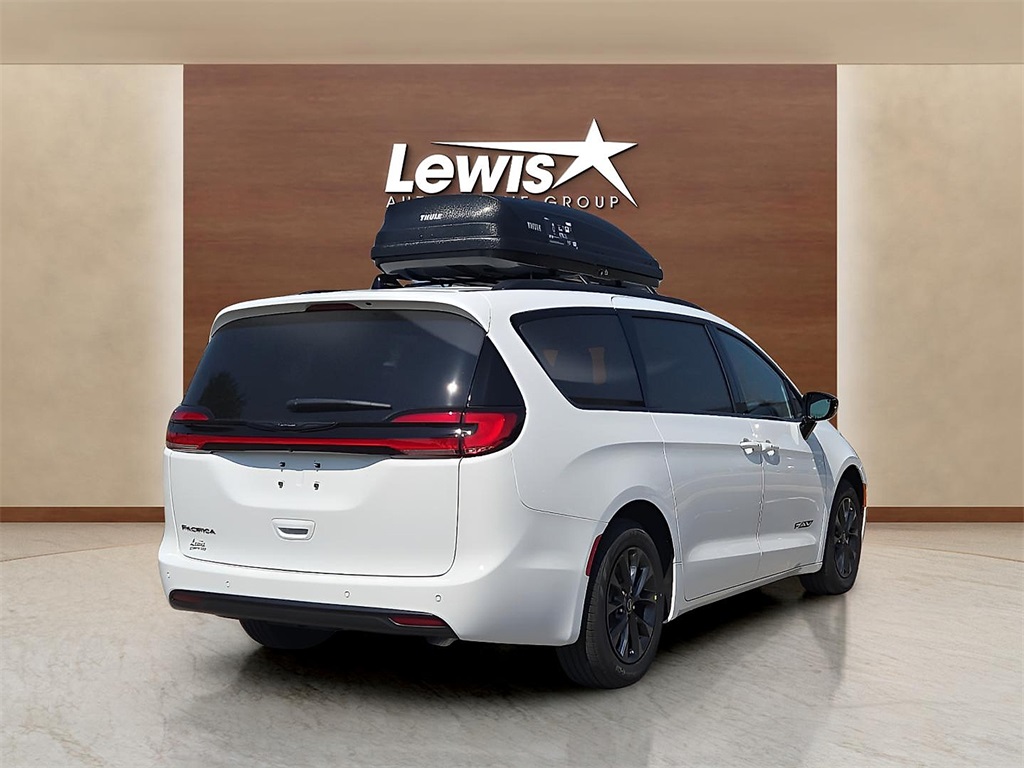 New 2025 Chrysler Pacifica For Sale in Farmington, AR