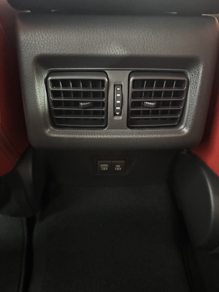 Thumbnail: 2025 Toyota Camry - 27