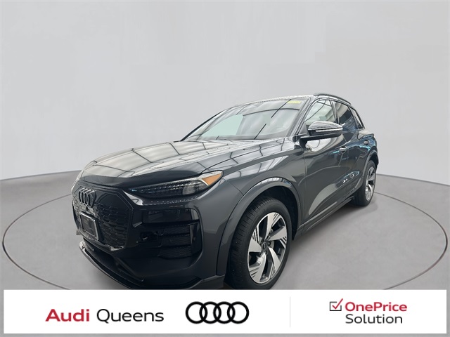 2025 Audi Q6 e-tron quattro Premium Plus
