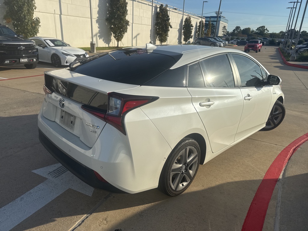 2019 Toyota Prius XLE White at Davis Toyota of Orangeburg