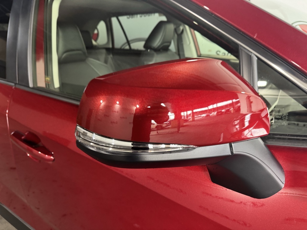 Thumbnail: 2025 Toyota RAV4 - 9