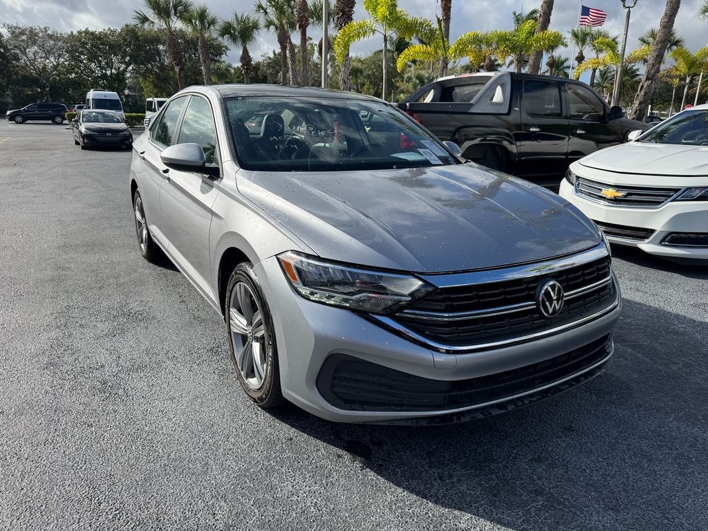 2024 Volkswagen Jetta SE FWD