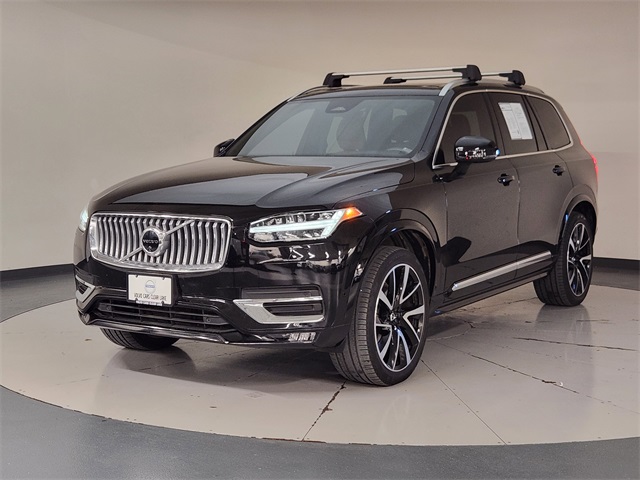 2023 Volvo XC90 Plus's photo
