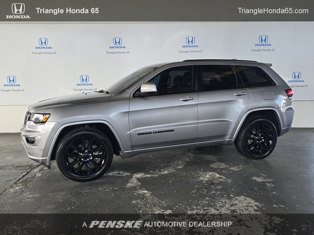 Thumbnail: 2019 Jeep Grand Cherokee - 1