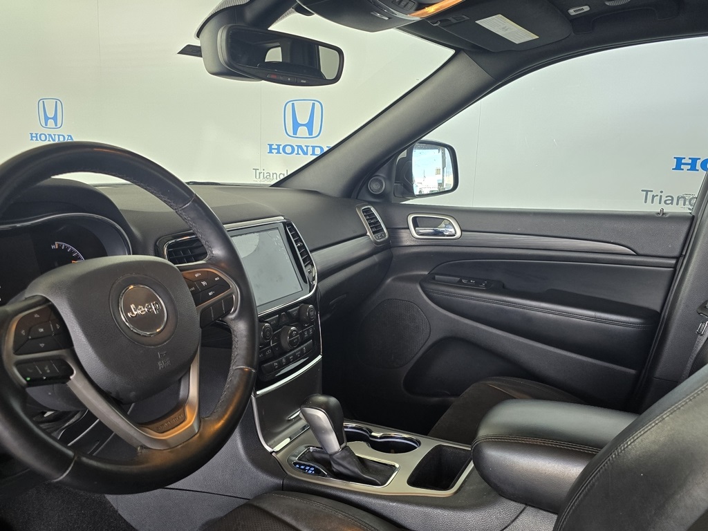 Thumbnail: 2019 Jeep Grand Cherokee - 10