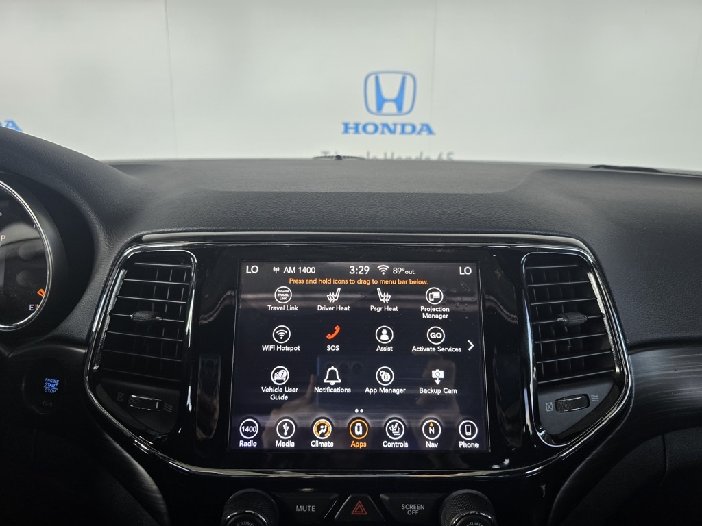 Thumbnail: 2019 Jeep Grand Cherokee - 18