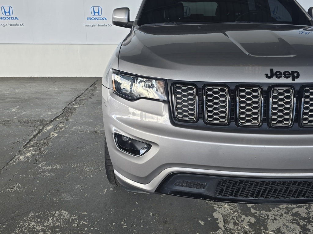Thumbnail: 2019 Jeep Grand Cherokee - 30