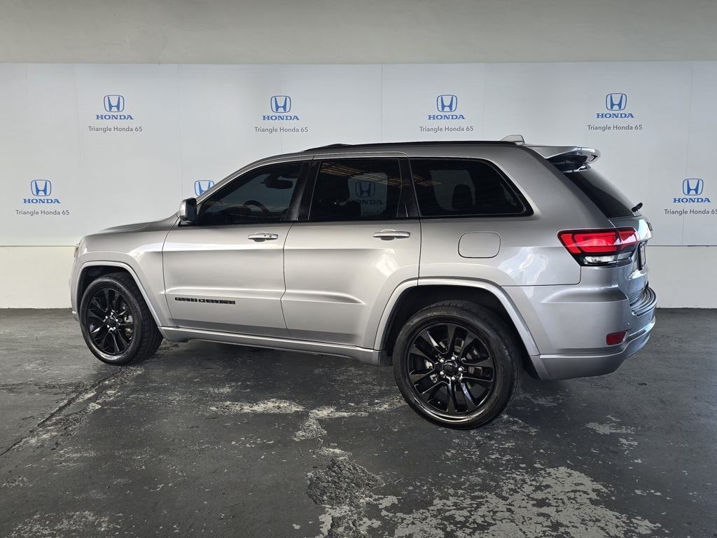 Thumbnail: 2019 Jeep Grand Cherokee - 4