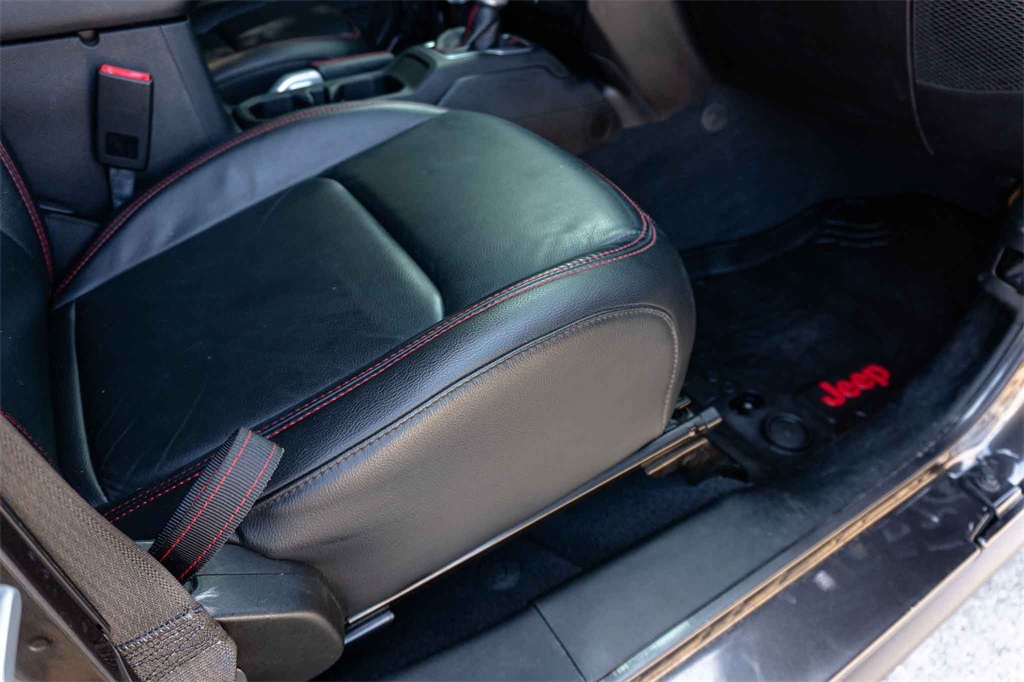 Used Car 2018 Jeep Wrangler  Unlimited Rubicon For Sale Under $30,000 In San Marcos, Texas