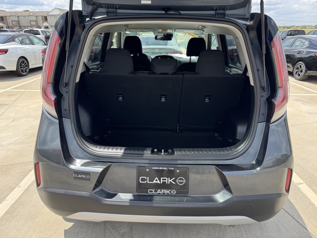 2023 Kia Soul LX photo 43