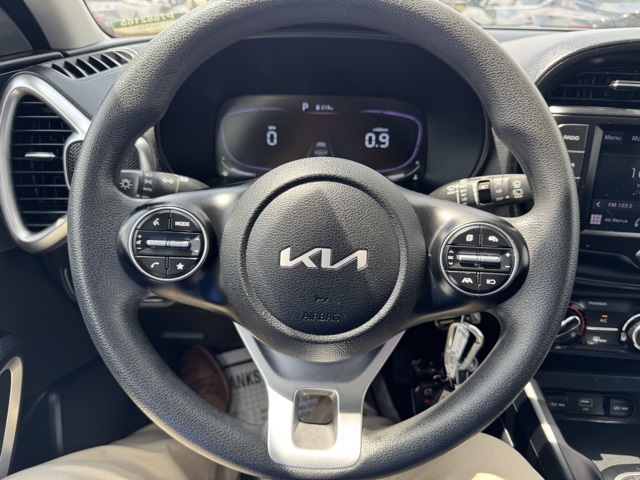 2023 Kia Soul LX photo 46