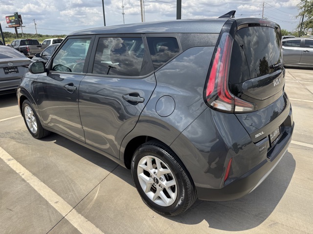 2023 Kia Soul LX photo 35
