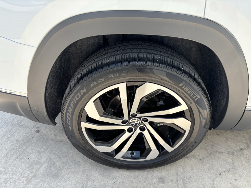 Used Car 2021 Volkswagen Atlas  Sel Premium For Sale Under $30,000 In Austin, Texas