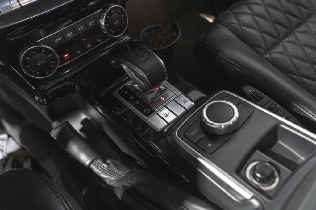 2016 Mercedes-Benz G-Class Base - Photo 29