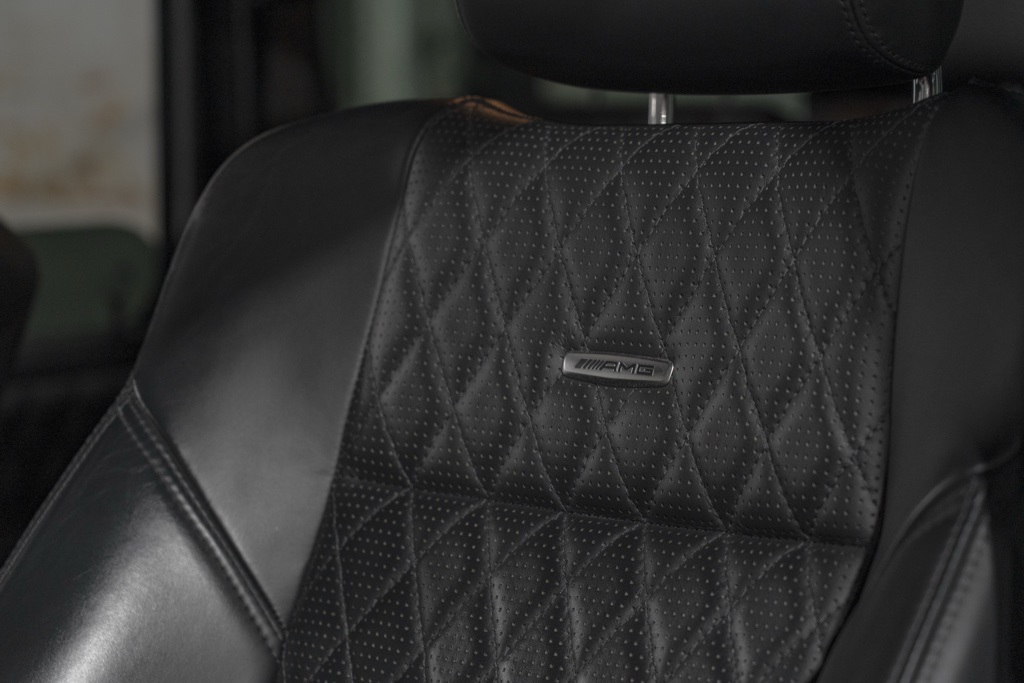 2016 Mercedes-Benz G-Class - Thumbnail 3