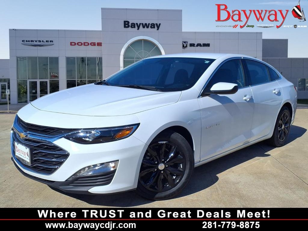 2023 Chevrolet Malibu LT White at Toyota of Victoria
