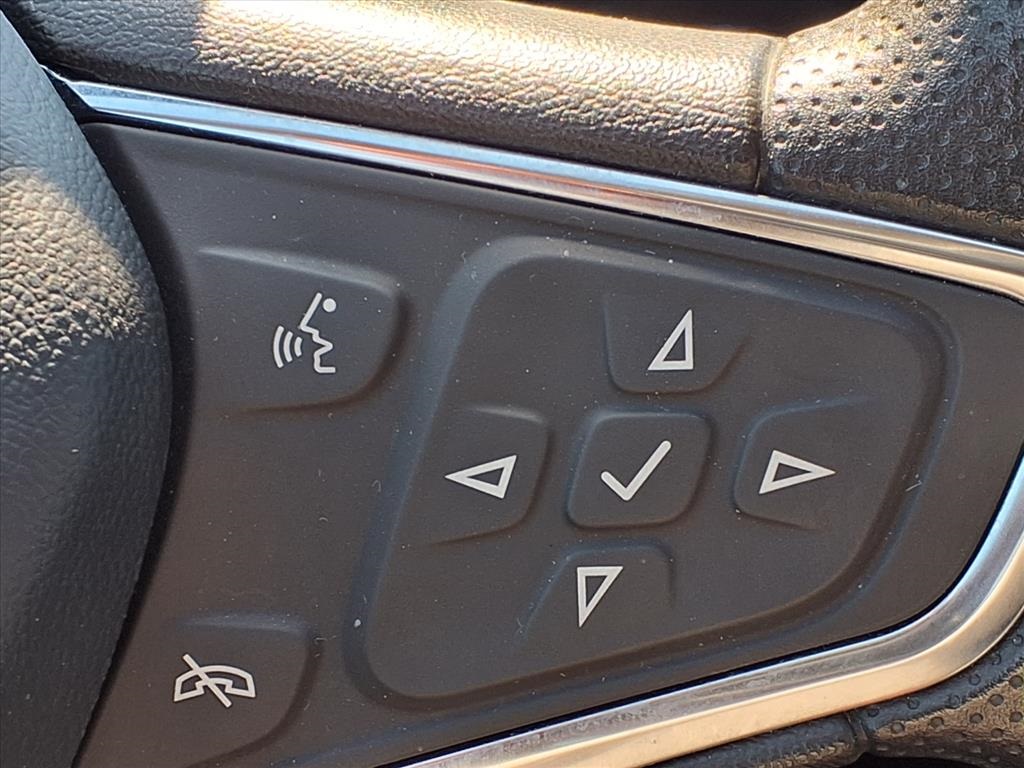 2023 Chevrolet Malibu LT White at Toyota of Victoria