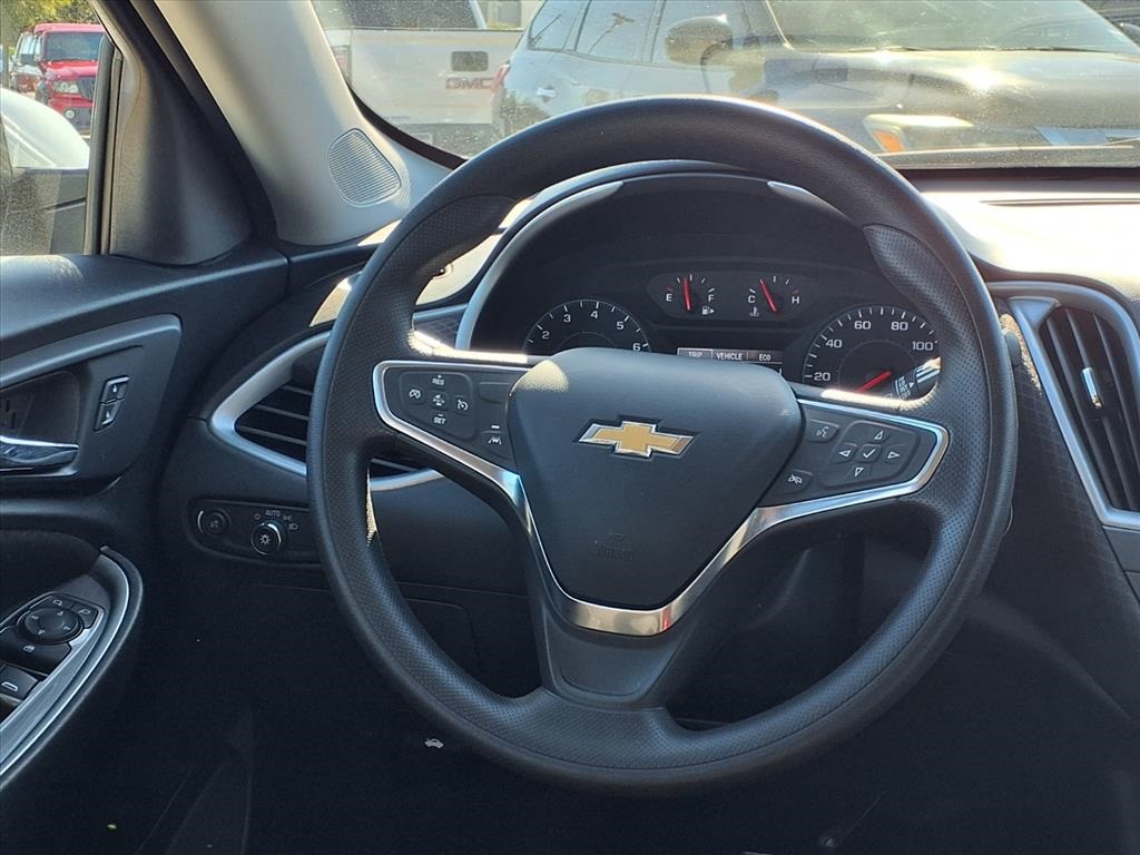 2023 Chevrolet Malibu LT White at Toyota of Victoria