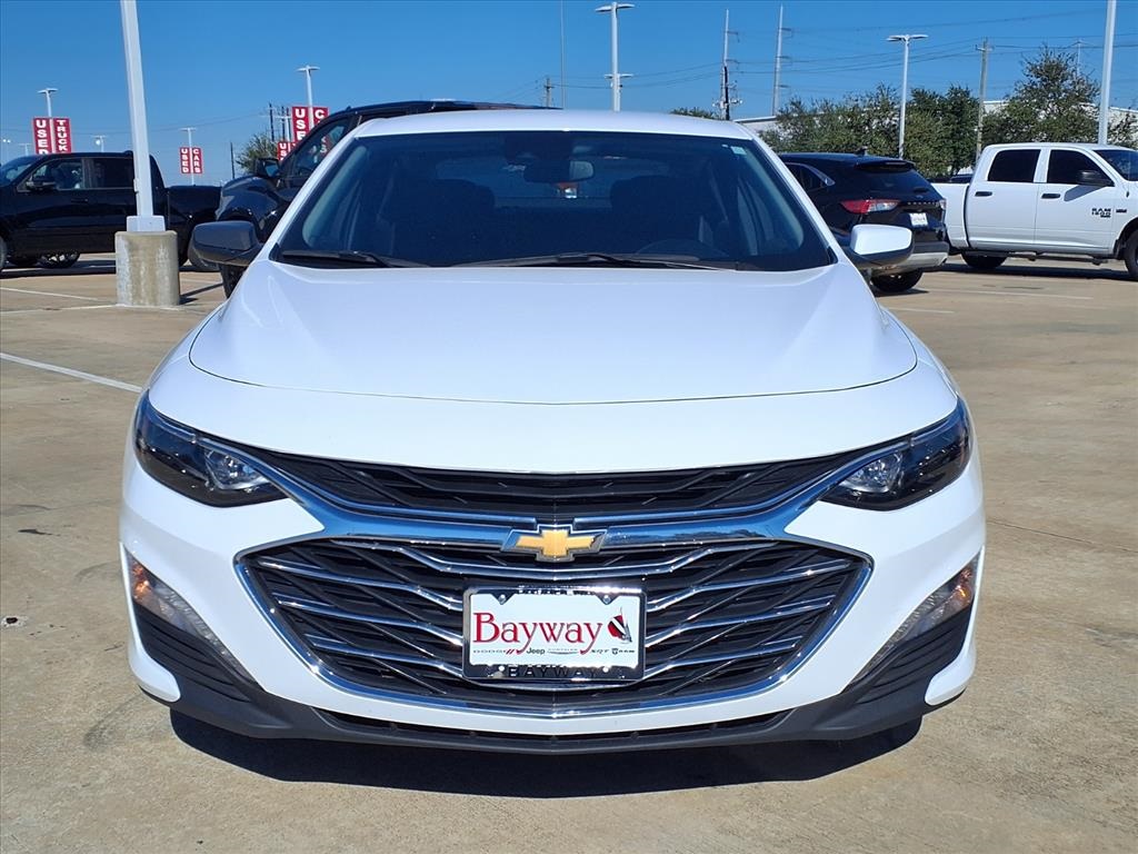 2023 Chevrolet Malibu LT White at Toyota of Victoria