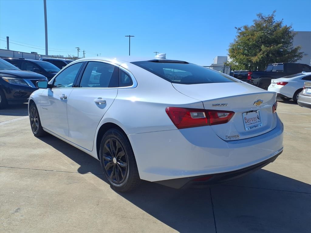 2023 Chevrolet Malibu LT White at Toyota of Victoria
