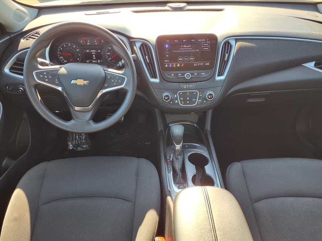 2023 Chevrolet Malibu LT White at Toyota of Victoria