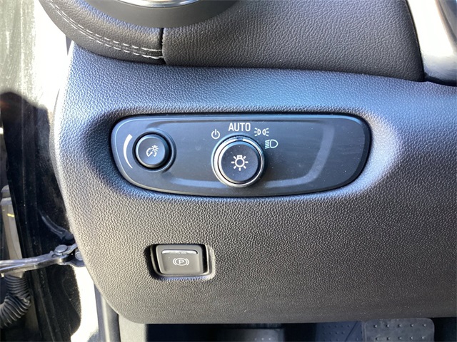 Used Car 2024 Chevrolet Blazer  Lt For Sale Under $30,000 In San Antonio, Texas