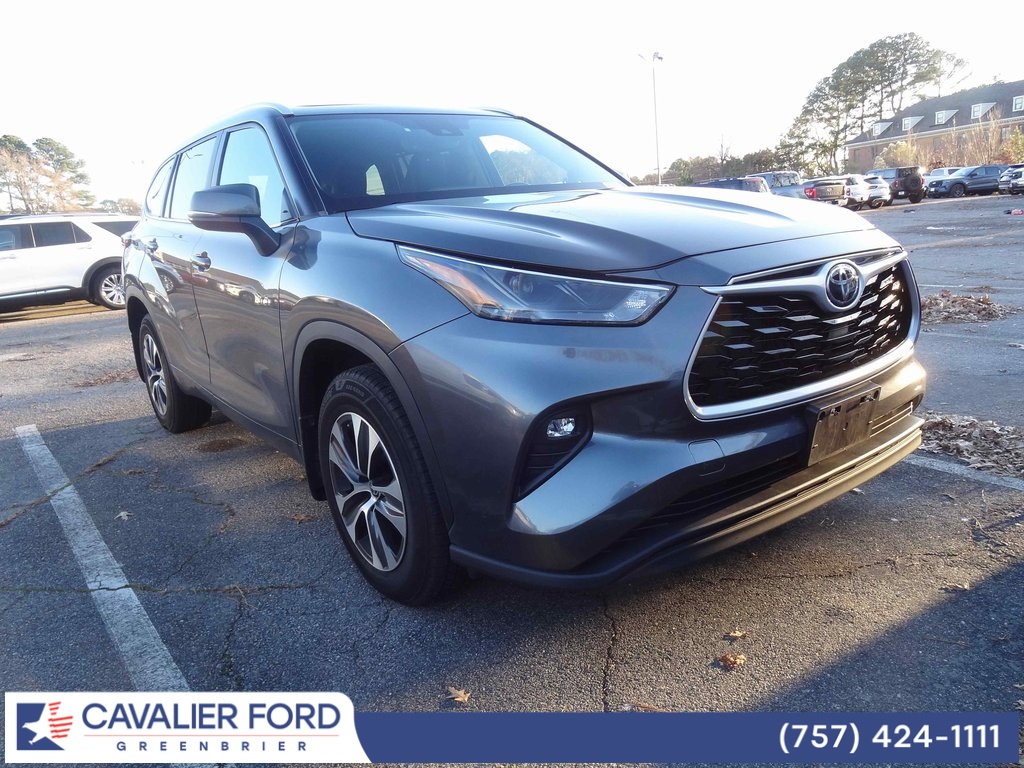 2023 Toyota Highlander XLE AWD