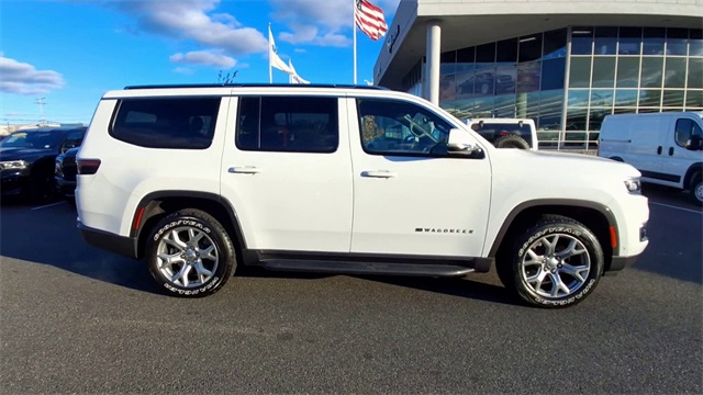 Used 2022 Jeep Wagoneer For Sale in East Hanover, NJ